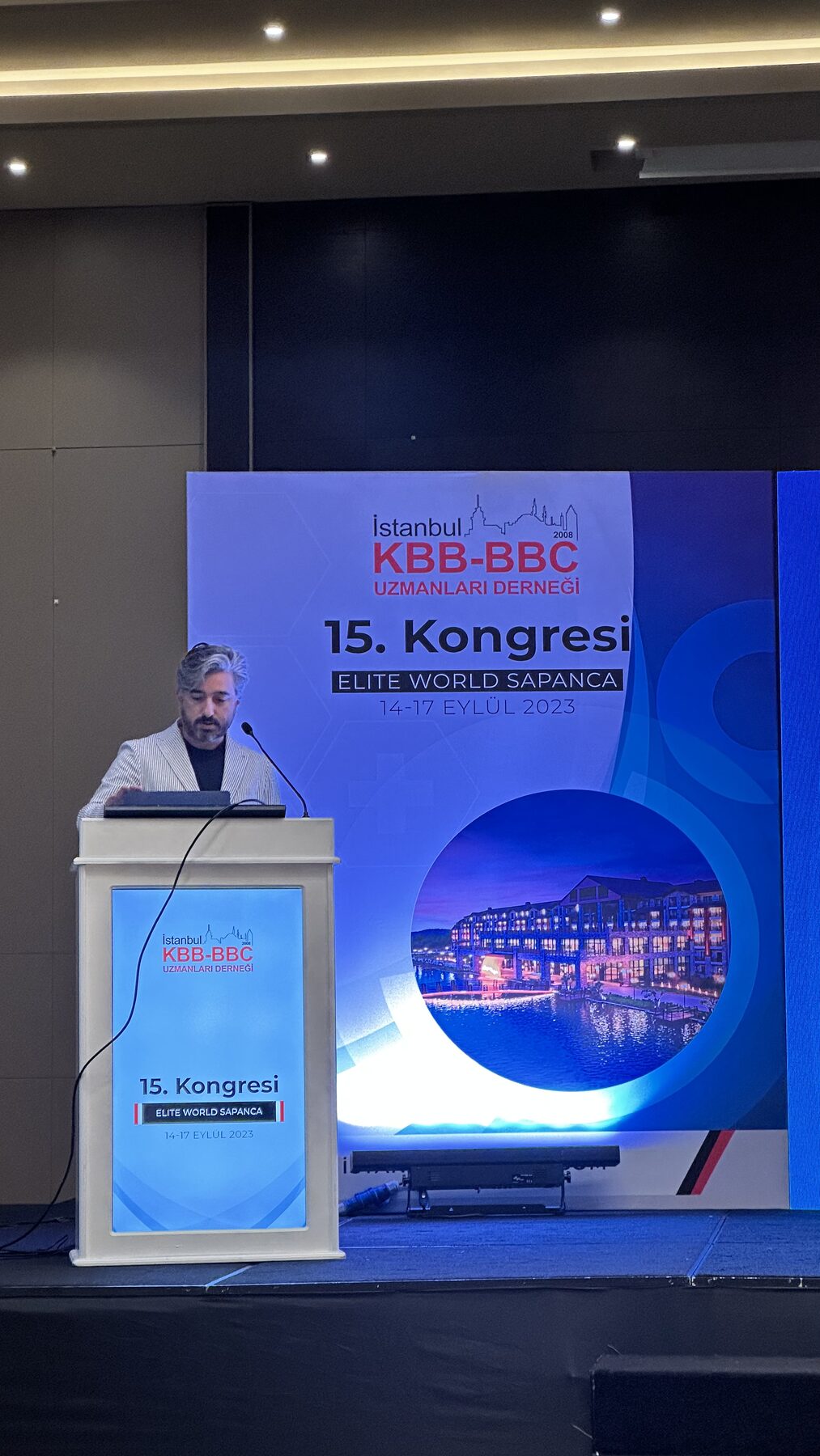 Op. Dr. Serkan Barışkan kongre sunumu